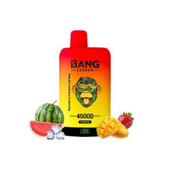 Bang Leader 45K Puffs Engangs Vape Engros 17 Bang Leader 45000 Puffs vape-enhed med et lysende rødt og gult gradientdesign, dekoreret med illustrationer af vandmelon, jordbær og mango sammen med isterninger.