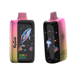 Vapsolo Master 70000 Puffs Jednorazowe Vape Hurtownia 21 Urządzenie vape Vapsolo Master 70K w smaku Strawberry Kiwi z żywym morskim wzorem, przedstawiającym wieloryba, meduzy i koralowce na czarnym tle.