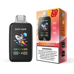 Zooy Flyer 35000 Puffs Einweg Vape Großhandel 12 Zooy Flyer 35000 vape featuring Fizzy Cherry Cola flavor. Device shows an astronaut illustration with 'ZOOY VAPE' branding, dual mesh coil technology, and 850mAh battery. Product packaging highlights vape features and a warning label.