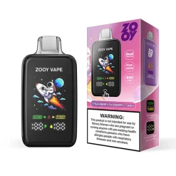 Zooy Flyer 35000 Puffs Einweg Vape Großhandel 10 Bild der Zooy Vape-Verpackung mit einer Astronauten-Illustration, mit Strawberry Raspberry Candy-Geschmack, Flyer 35000, Dual Mesh Coil und 850 mAh-Akku.