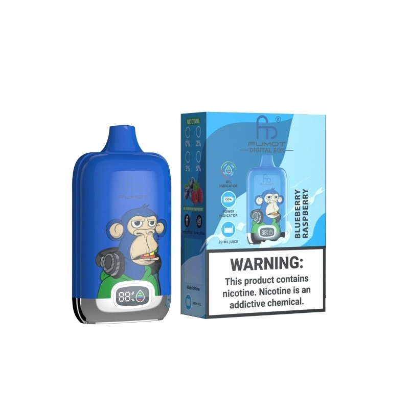 Fumot Digital Box 12000 Puffs Engangs Vape Engros 16 Fumot Digital Box 12K engangsdamper i blå med stiliseret abekunst og digital pustetæller foran, vist ved siden af matchende Blueberry Raspberry-produktæske med nikotinadvarsel.